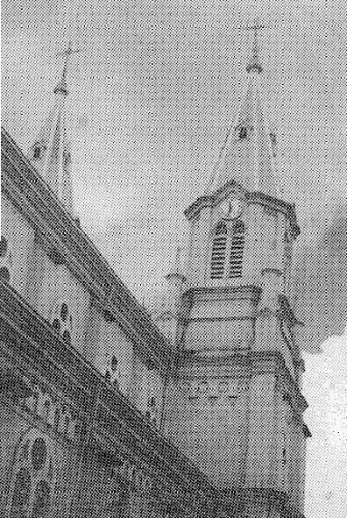 Die Kirche von der immerwährenden Hilfe, der -Hauskirche- des Redemptoristenklosters von Cuenca. Sie wurde von Stiehle nicht geplant, ihr Bau aber geleitet. Es war eine der ersten großen Aufgaben Stiehles in Südamerika.